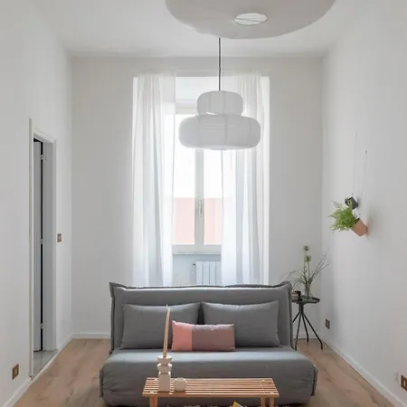 Apartment Iflat Colosseo Modern