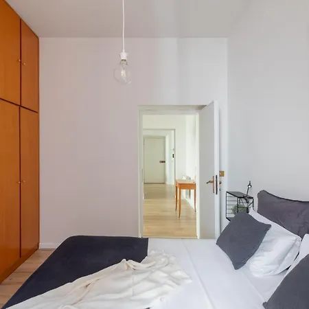 Iflat Colosseo Modern Apartment Rudiano