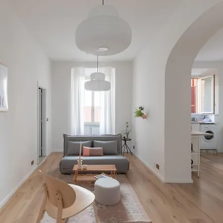 Apartment Iflat Colosseo Modern Rudiano