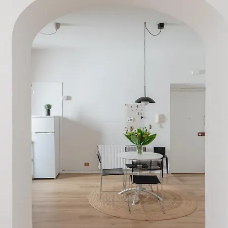 Apartment Iflat Colosseo Modern Rudiano